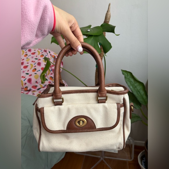 Brandy Melville Handbags - Brandy Melville purse with gold hardware buckles